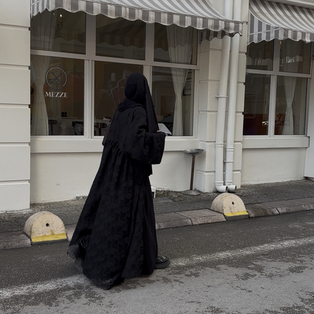 Broken abaya siyah
