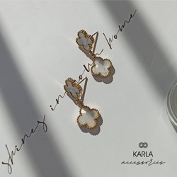 ÇELİK - VAN CLEEF YONCA KÜPE - BEYAZ