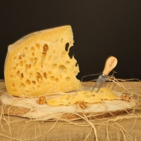 Kars Gravyeri 