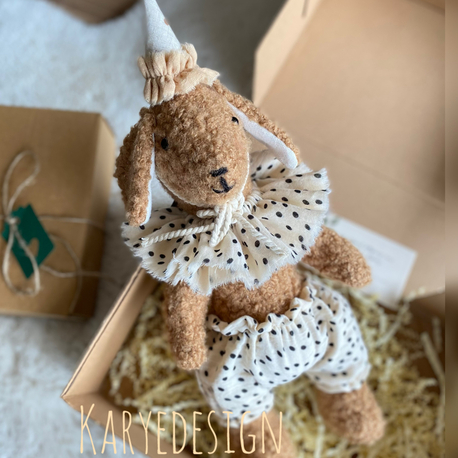 Peluş Köpek Lola
