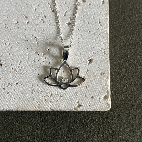 Lotus Gümüş Kolye 