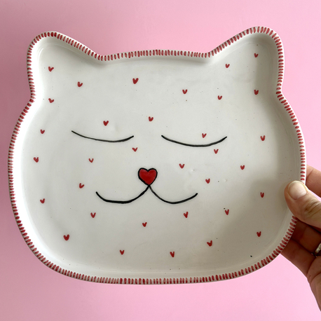 Kalpli Kedi Servis Tabağı – El Yapımı Seramik Tabak