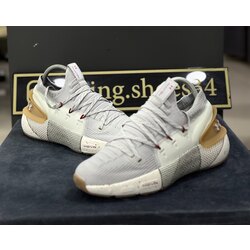 Under Armour HOVR Phantom