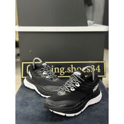 HOKA ONE 