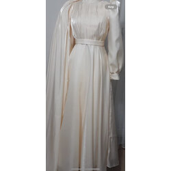 Nikah elbisesi