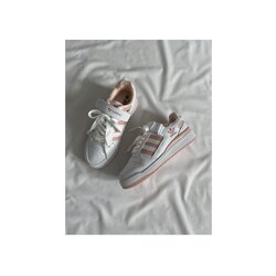 Blue | Forum low 