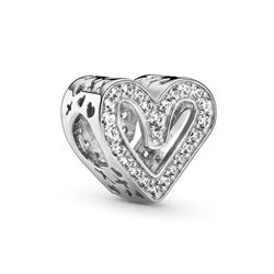 Taşlı Kalpli Charm