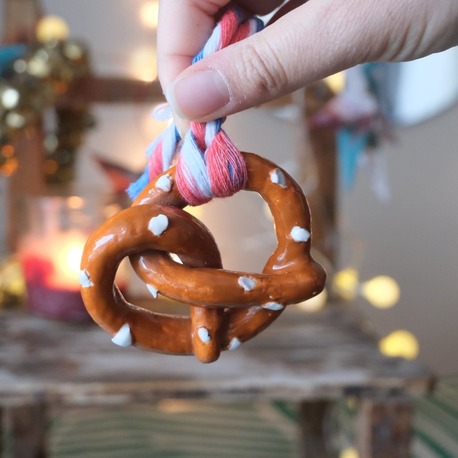 pretzel duvar süsü