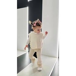 YENİ SEZON DOKUMA YAKA DETAYLI GÖMLEK ,  TRİKO KAZAK VE İSPANYOL PAÇA FİTİLLİ TAYTLI 3 LÜ TAKIM


