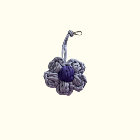 Daisy Charm / Lavender Night