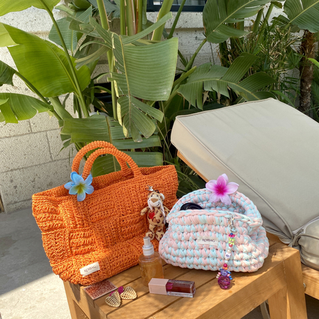 Pinky Makeup Bag