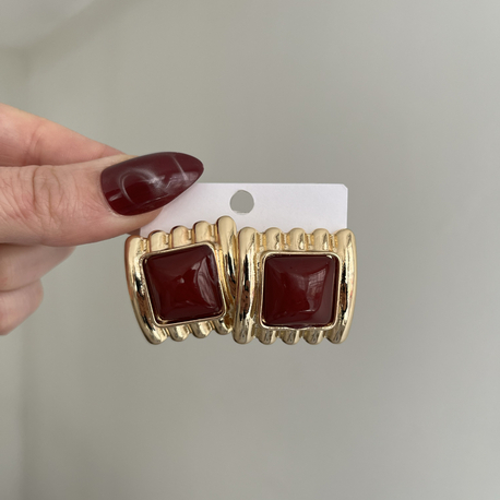 Burgundy Vintage Esintili Kare Küpe | Gold