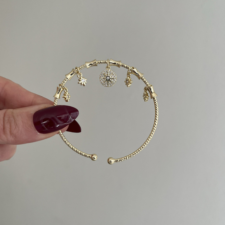 Çoklu Charm Detaylı Ayarlanabilir Kelepçe | 14k