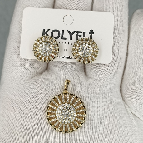 VİP KOLYE UCU VE KÜPE SET