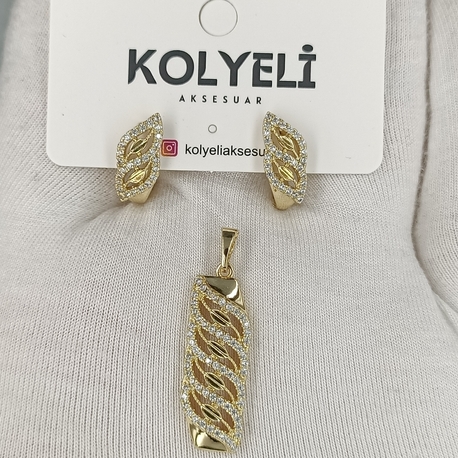 VİP KOLYE UCU VE KÜPE SET