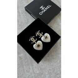 Chanel İnci Küpe