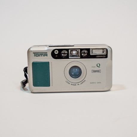 Toma Mini Q Panorama Quartz Date 35mm Film Fotoğraf Makinesi