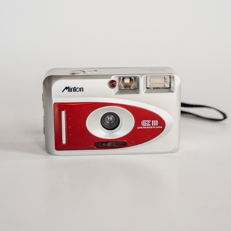 Minton EZ 111 Analog Fotoğraf Makinesi