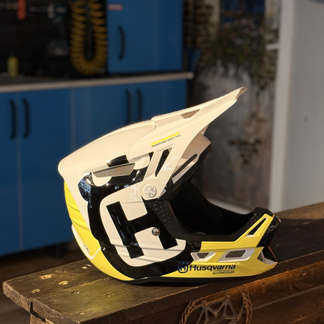 HUSQVARNA KASK ORJİNAL