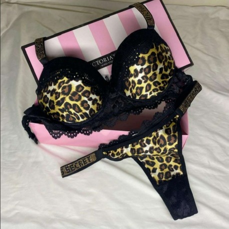 VİCTORİA’S SECRET LEOPAR TAKIM