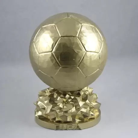 Ballon d'Or Maketi – Gold Kaplama, 15 cm Futbol Kupa Replicası