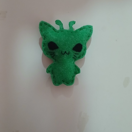 uzaylı kedi peluş 
