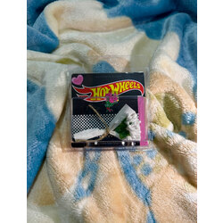 HOT WHEELS Cipso Tasarım Model 1