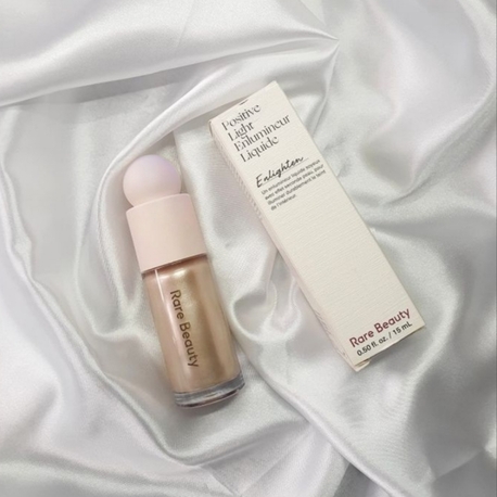 Rare Beauty Highlighter 