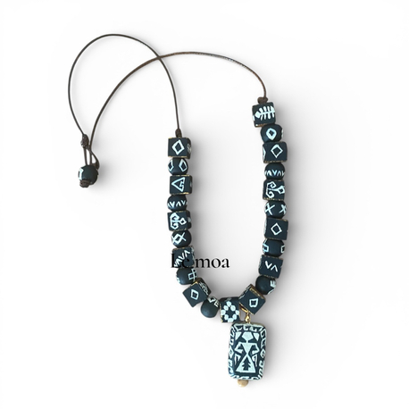 La racine no1 Necklace 