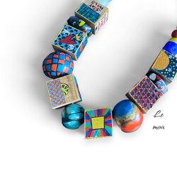 Hippie cant buy me love choker