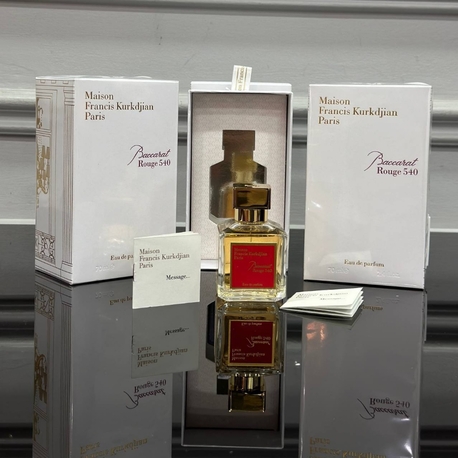 Maison Francis Kurkdjian Paris 
Baccarat Rouge 540 ❤️