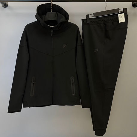 Windrunner Tech Fleece Siyah Eşofman Takımı