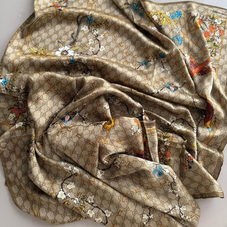 Gucci Vual İpek Şal