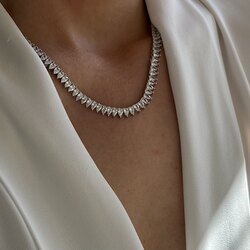 Özel Seri Damla Taş Döküm Kolye