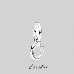 O Harfi Sallantılı Charm