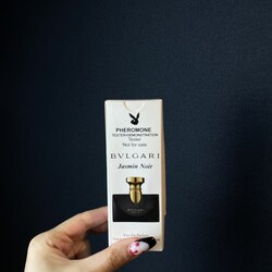 JASMIN NOIR