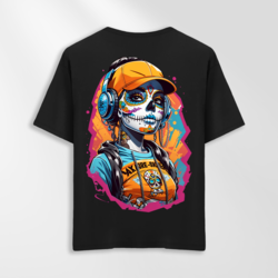 Unisex Oversize Şapkalı Kadın Tasarımlı T-Shirt (Sırt Baskılı)