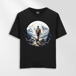 Unisex Oversize Dağcı Tasarımlı T-Shirt 