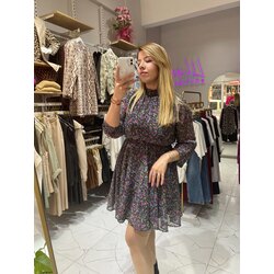 Çiçekli şifon elbise