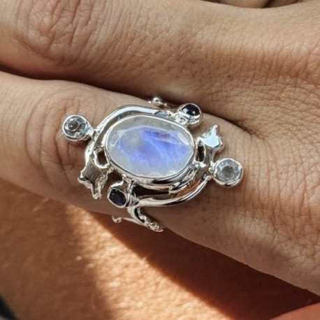 Moonstone sapphire snake yüzük