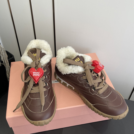 Miu Miu Tüylü Spor Ayakkabı