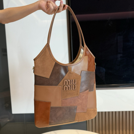 Miu Miu Patchwork Deri Hobo Çanta