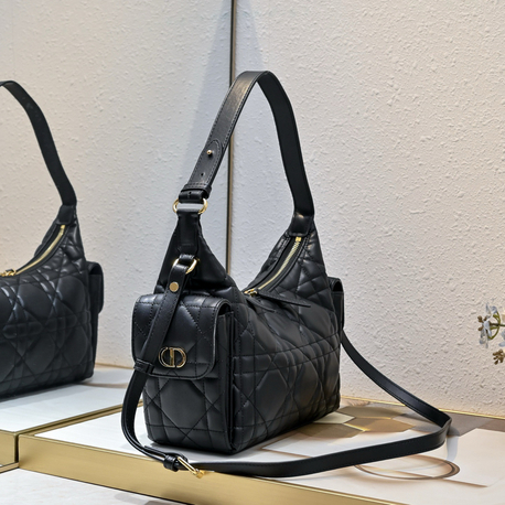 Dior D-Dream Hobo Omuz Çantası