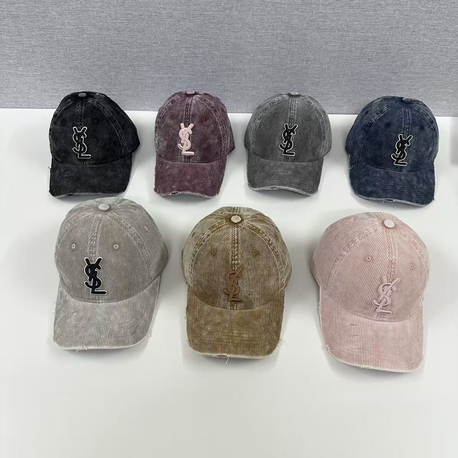 YSL Vintage Corduroy Şapka Koleksiyonu
