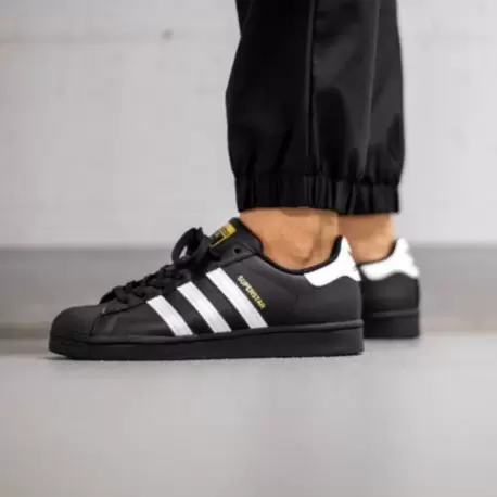 ADİDAS SUPERSTAR CLASSİC BLACK WHİTE