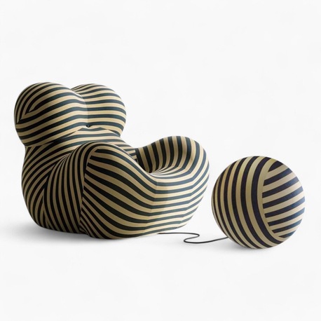 No4 Gaetano Pesce'den La Mamma Up50 Replikası