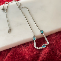 B120 Silver Işıltı Kolye