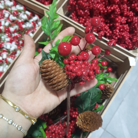 Kozalakli Berry Stiker 1 Adet 