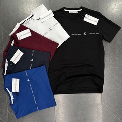 Calvin Klein T-Shirt
