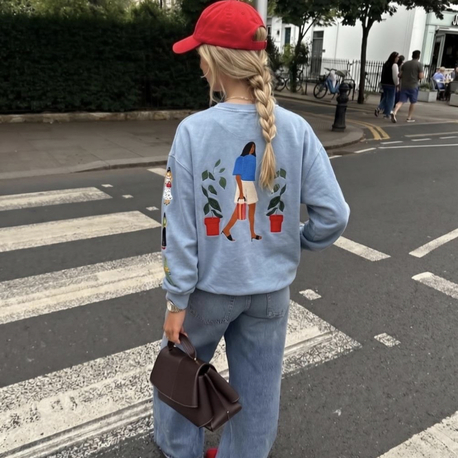 Sweatshirt